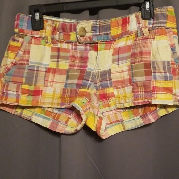 American Eagle Outfitters Pants - American Eagle patchwork shorts size 4